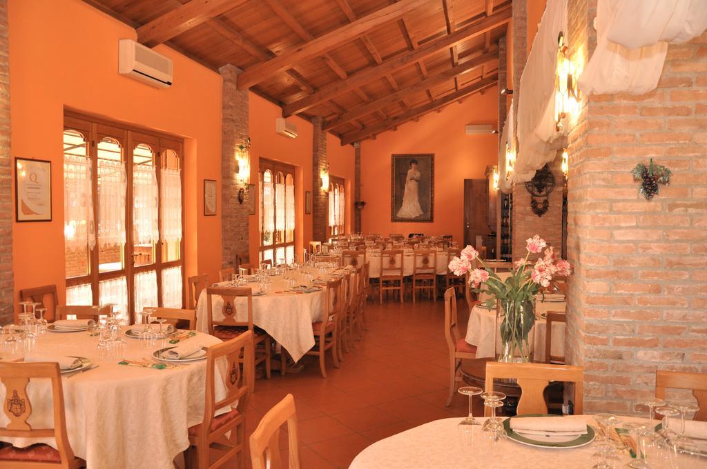 Agriturismo Corte Montini Βίλα Santa Giuletta Εξωτερικό φωτογραφία